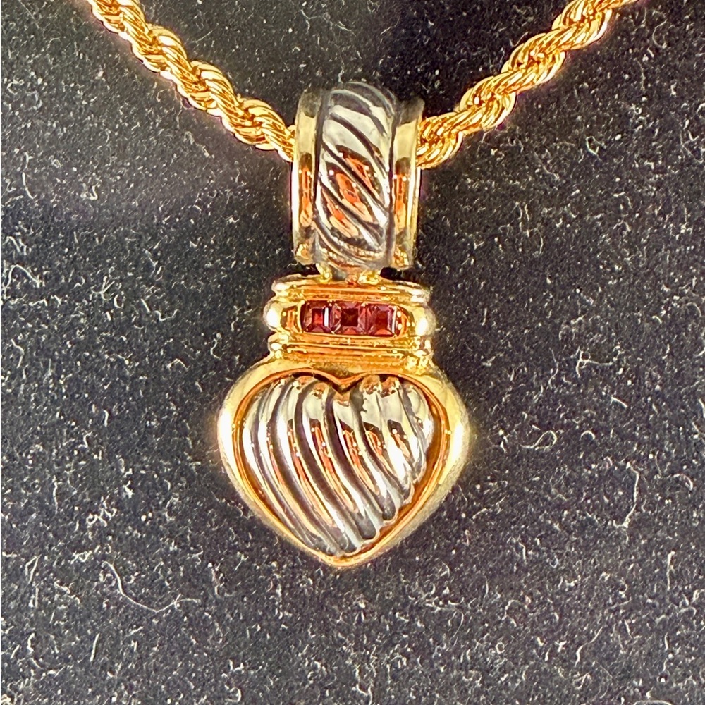 Elegant Gold and Silver Heart Necklace with Red Gemstone - Picture 2 of 4